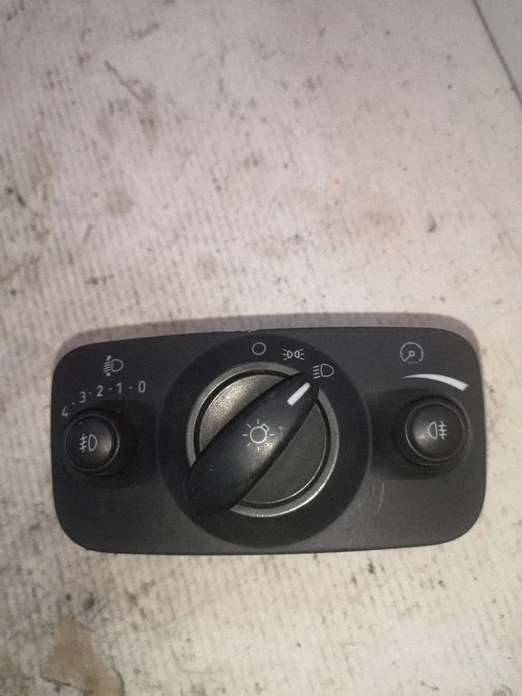 Light switch 6G9T13A024AE
