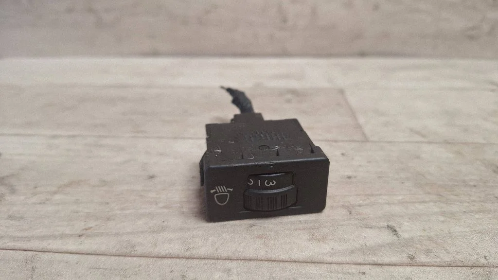 Headlight level height control switch 96384422XT