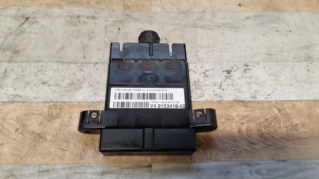 Coolant fan relay 915341802