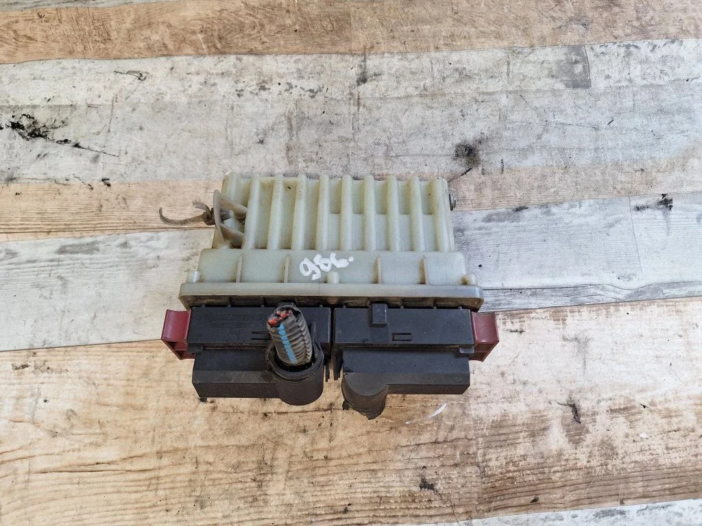 Coolant fan relay – Opel Zafira A (1999-2005)