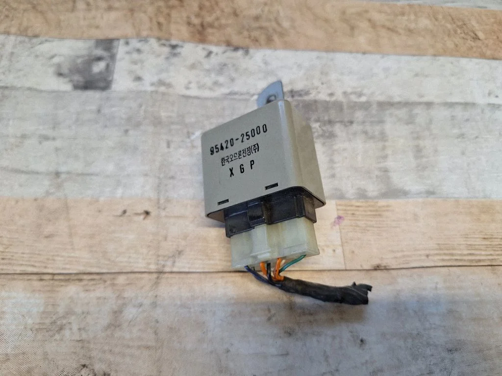 Other relay 9542025000