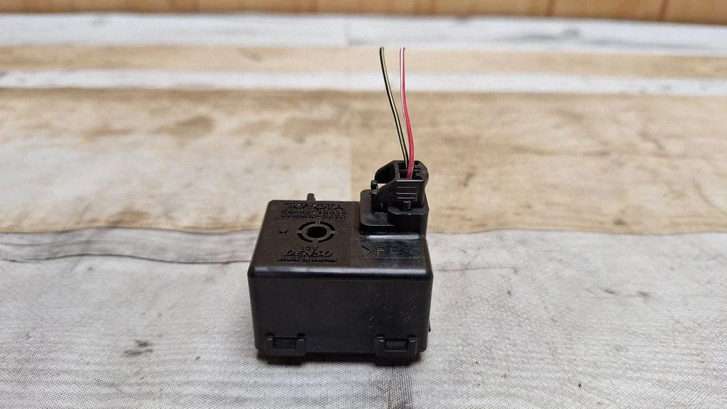 Other relay – Toyota Avensis T250 (2003-2006)
