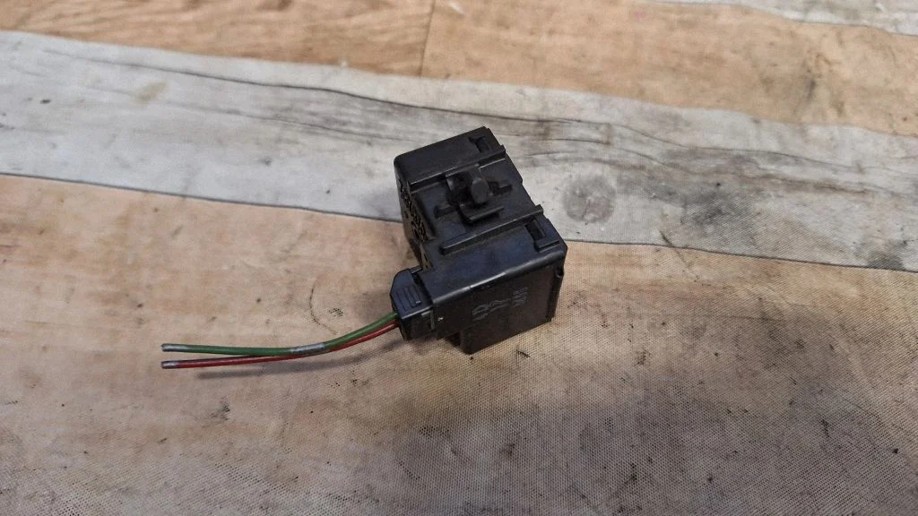 Other relay 8665220010