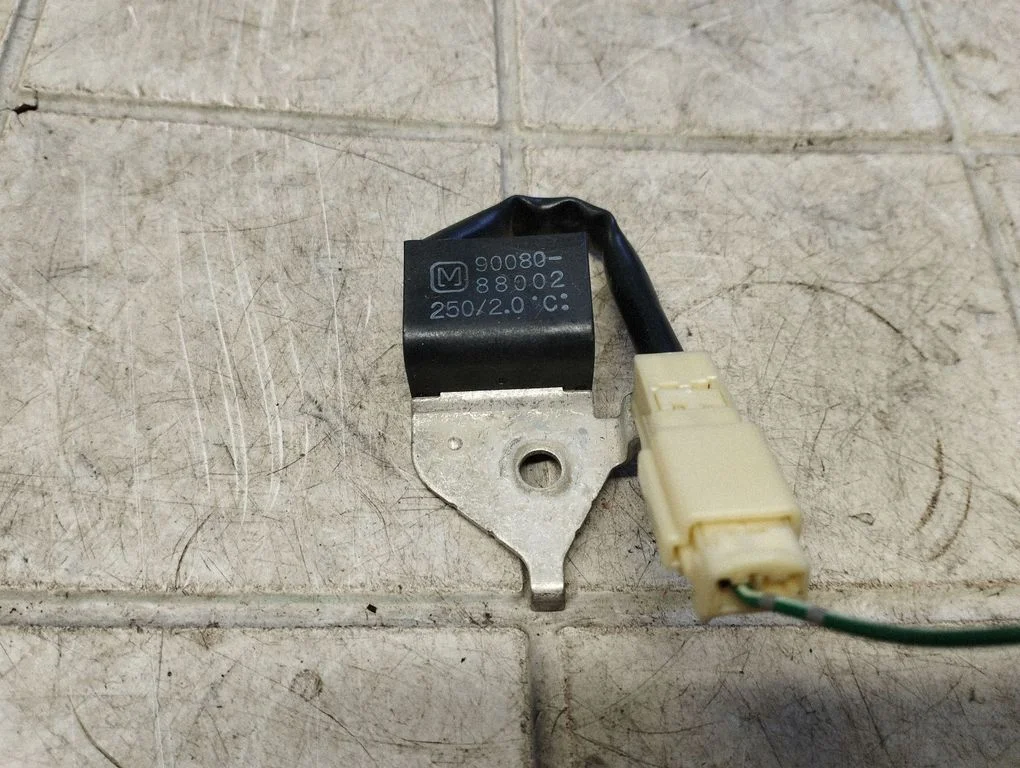 Other relay – Toyota Avensis T250 (2003-2006)