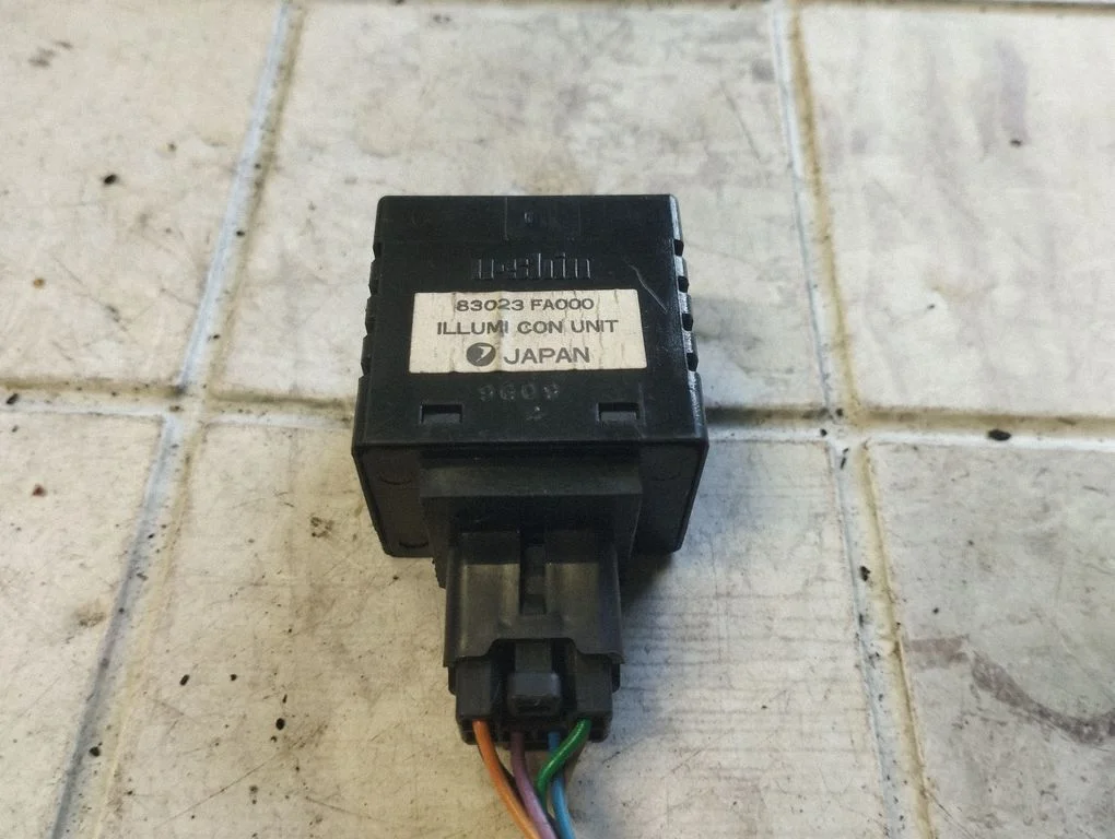 Other relay 83023FA000