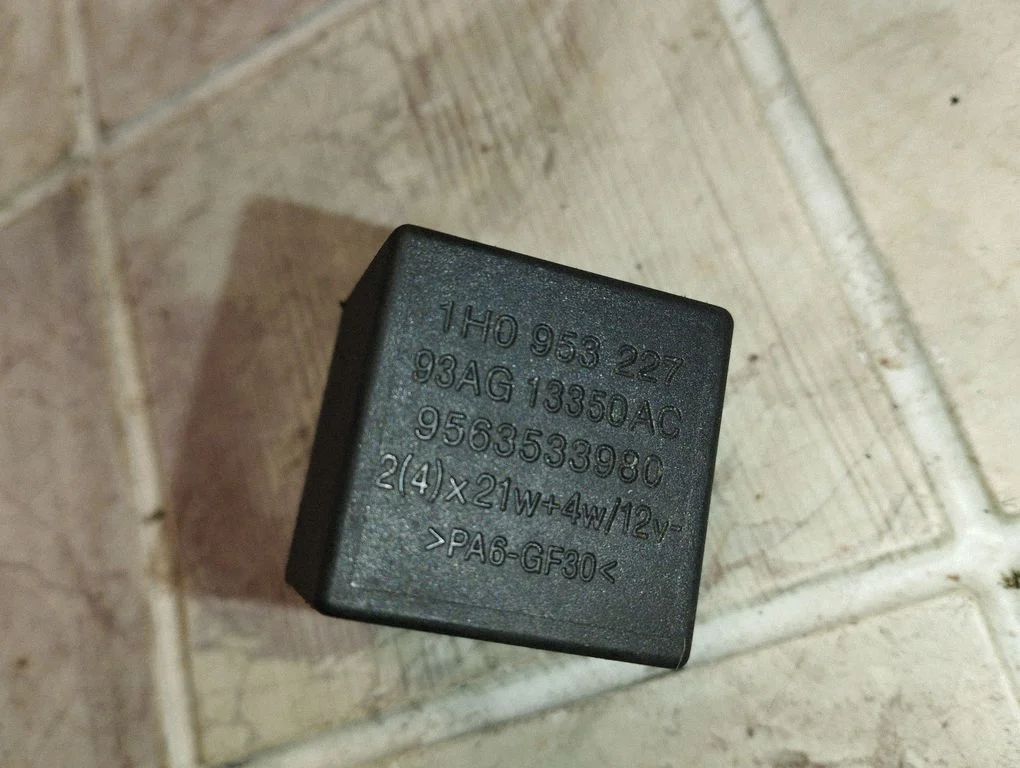Inny przekaźnik 1H0953227