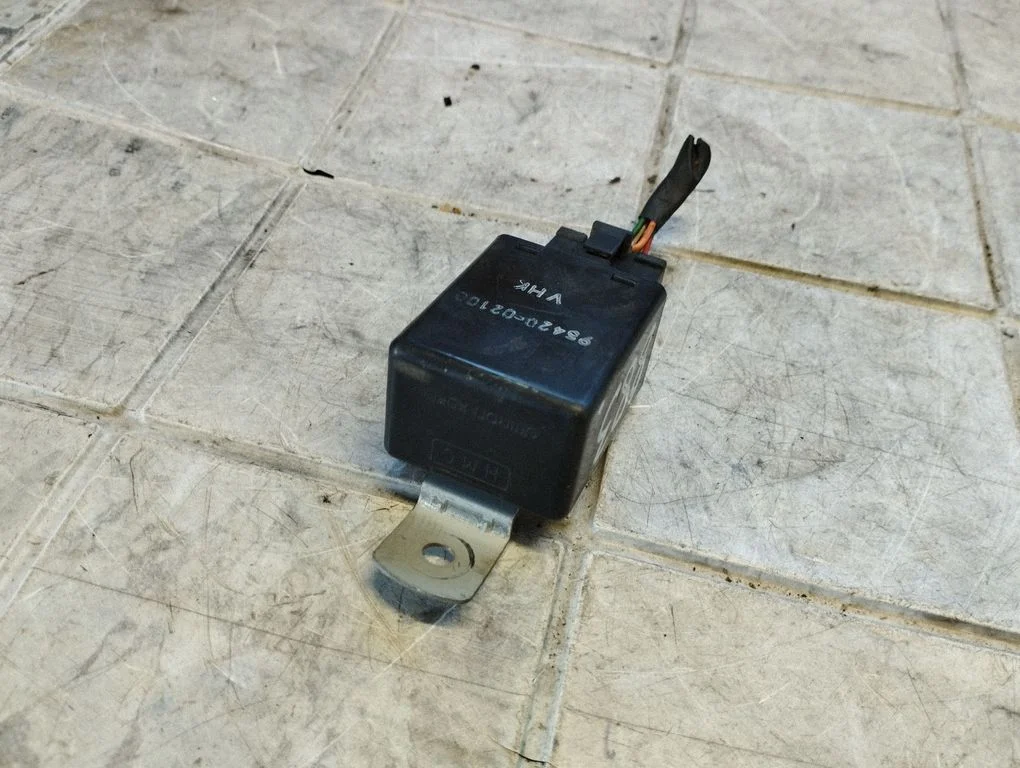 Other relay 9542002100