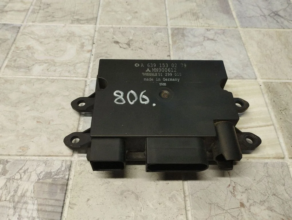 Eelsüüteküünalde relee A6391530279