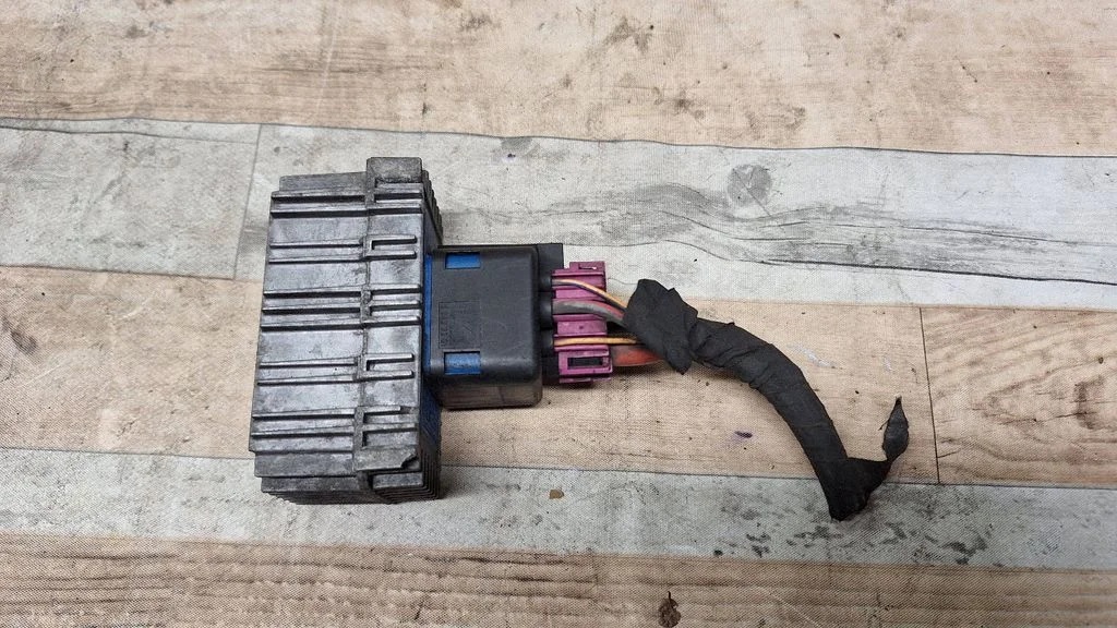 Glow plug pre-heat relay 55353011