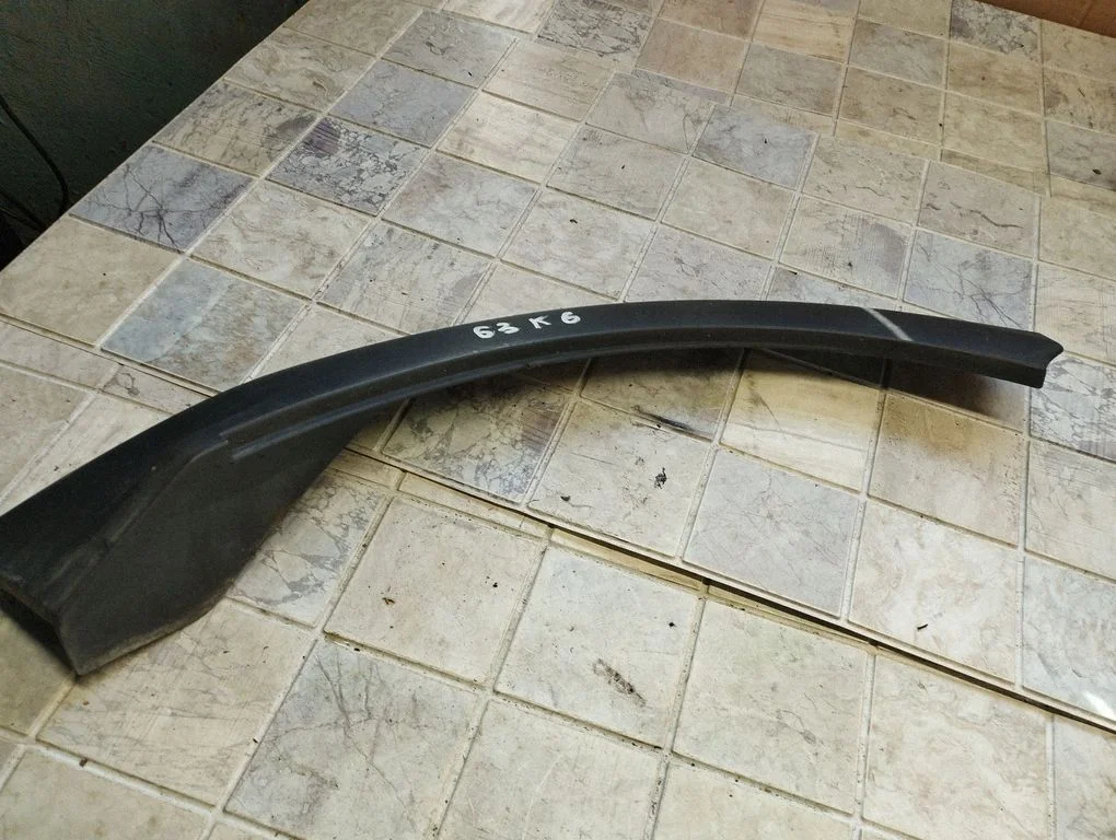 Rear arch trim – Land Rover Range Rover Sport L320 (2005-2013)