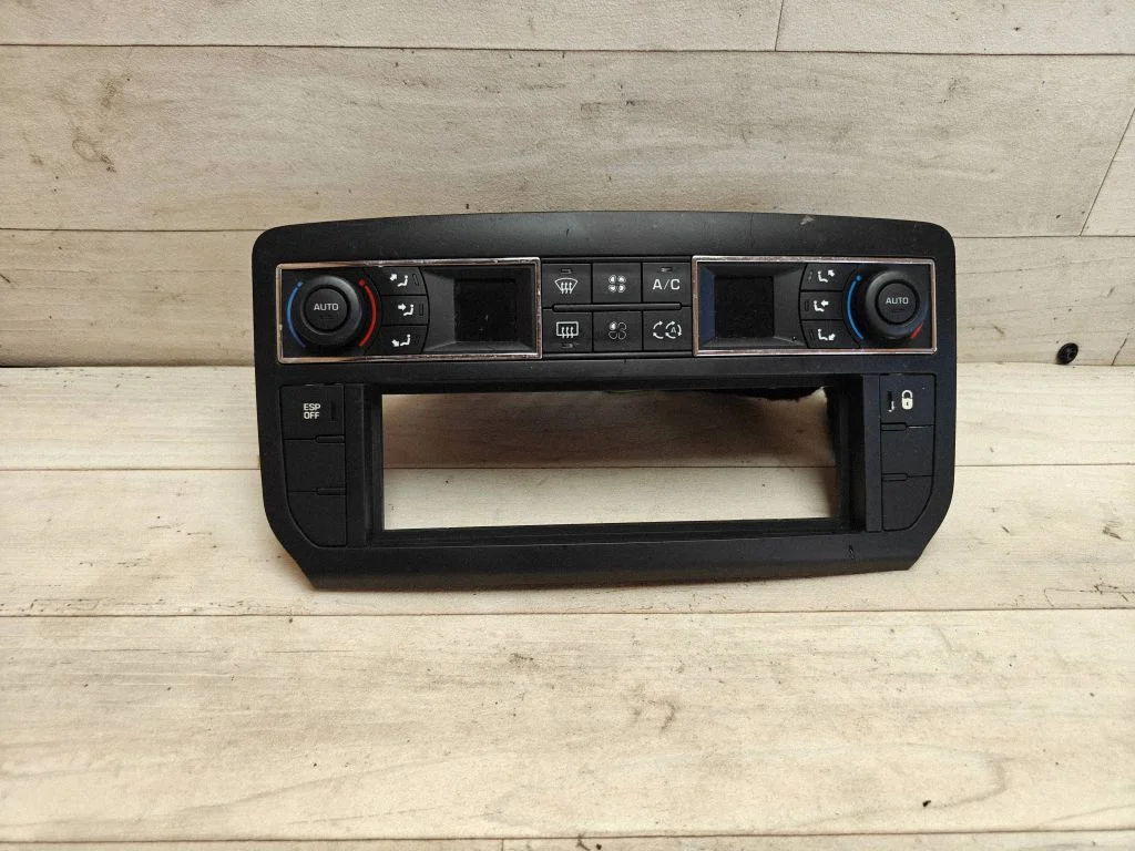 Climate control unit 96829415ZD
