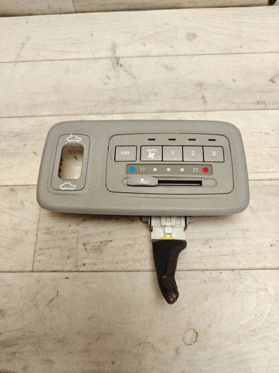 Climate control unit – rear