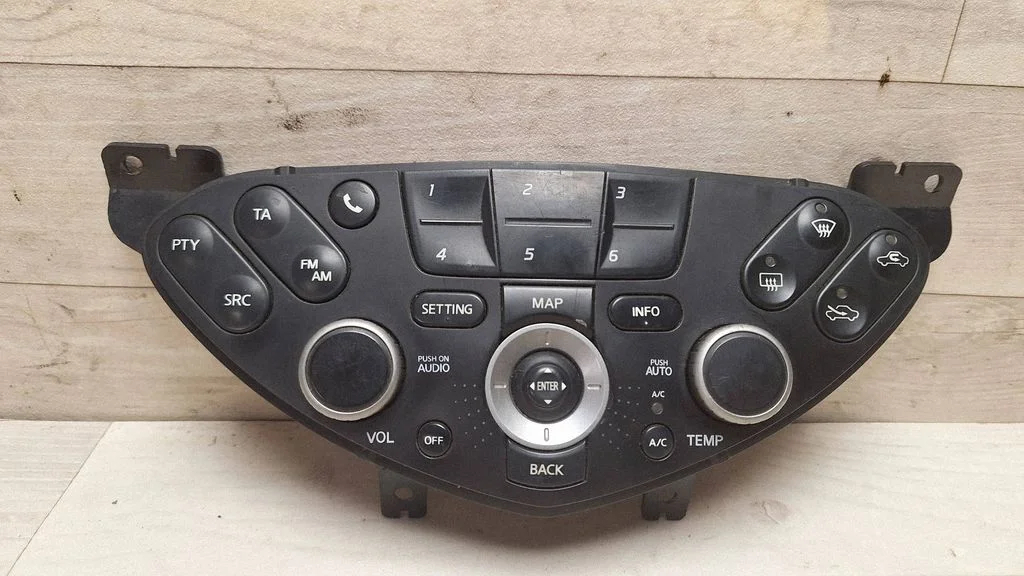 Climate control unit 28395AV610
