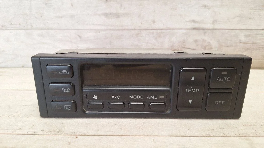 Kliimaseadme/kütte juhtplokk (salongis) – Mazda 626 (1992-1997)