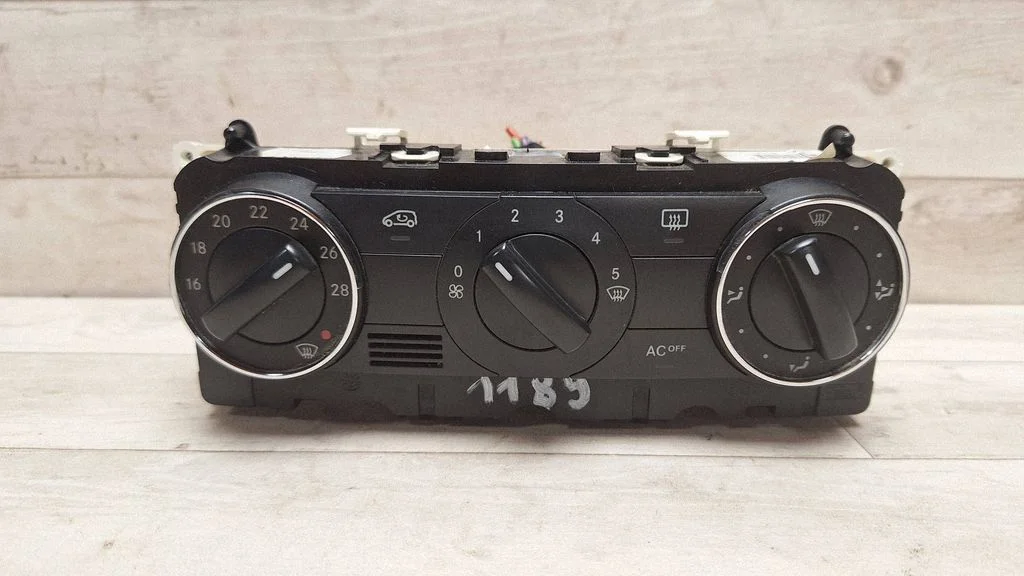Kliimaseadme/kütte juhtplokk (salongis) – Mercedes-Benz B-klass W245 (2005-2011)