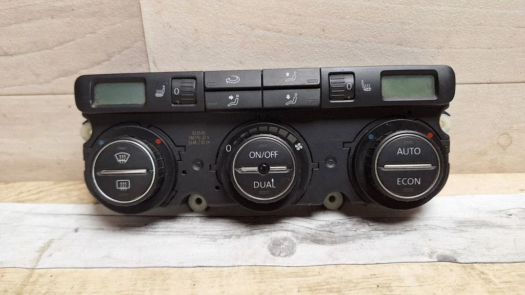 Climate control unit 74677532V