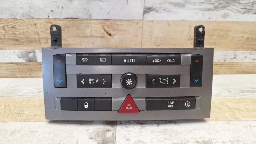 Climate control unit 96573322XF