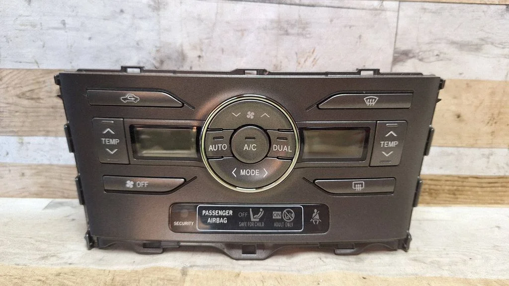 Climate control unit 5590002220B