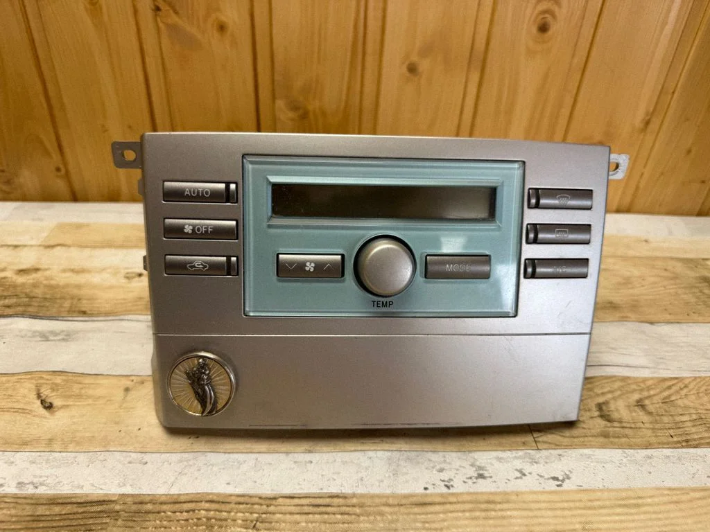 Climate control unit 559020F010C