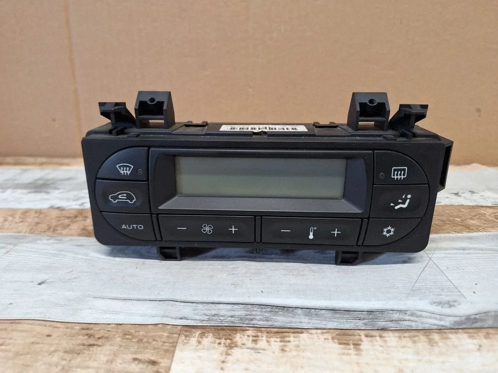 Climate control unit 96377774XT