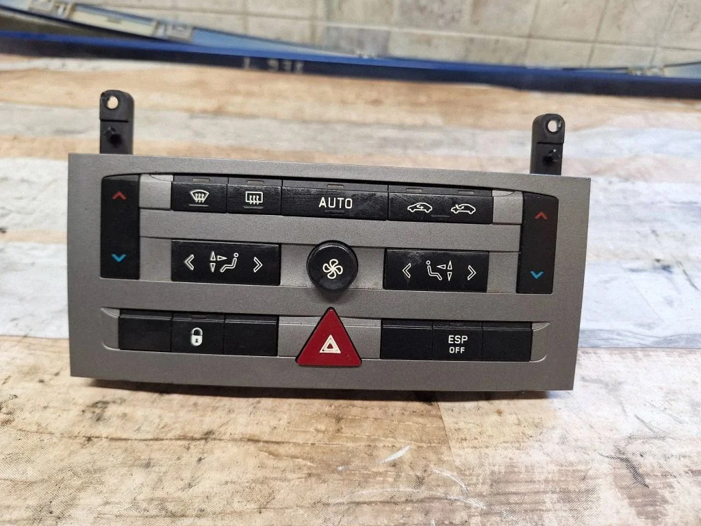 Climate control unit 96573322