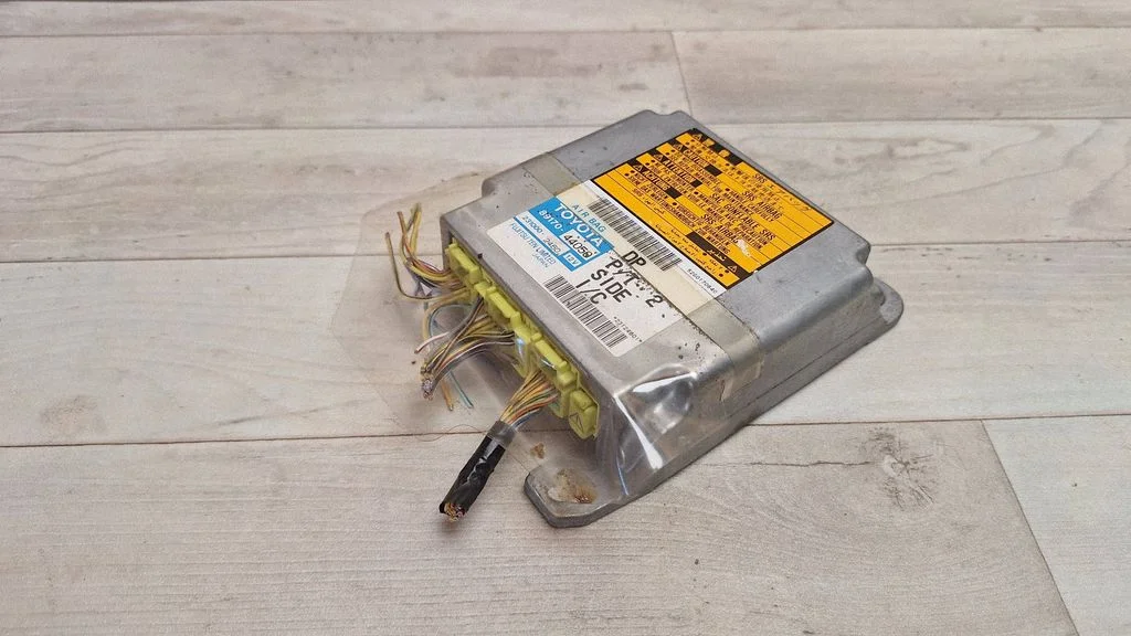 Airbag control unit/module 8917044050