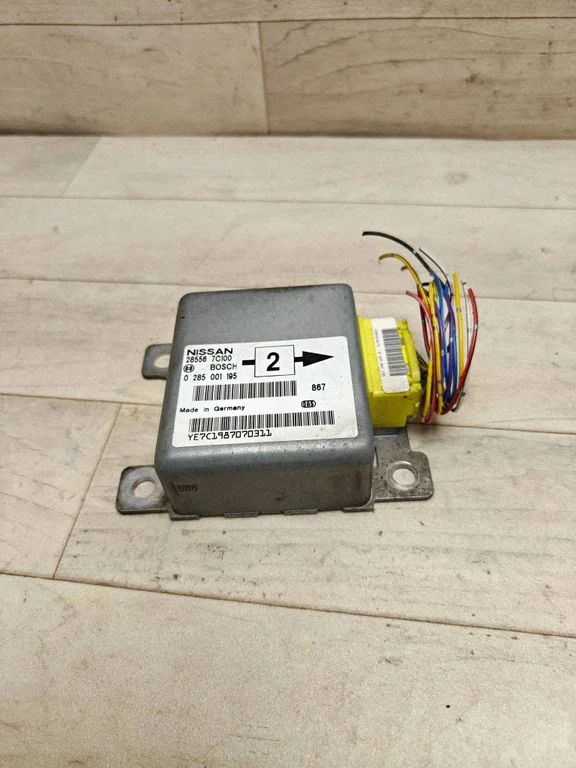 Airbag control unit/module 285567C100