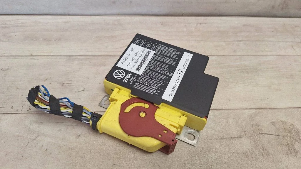 Airbag control unit/module 3C0909605J