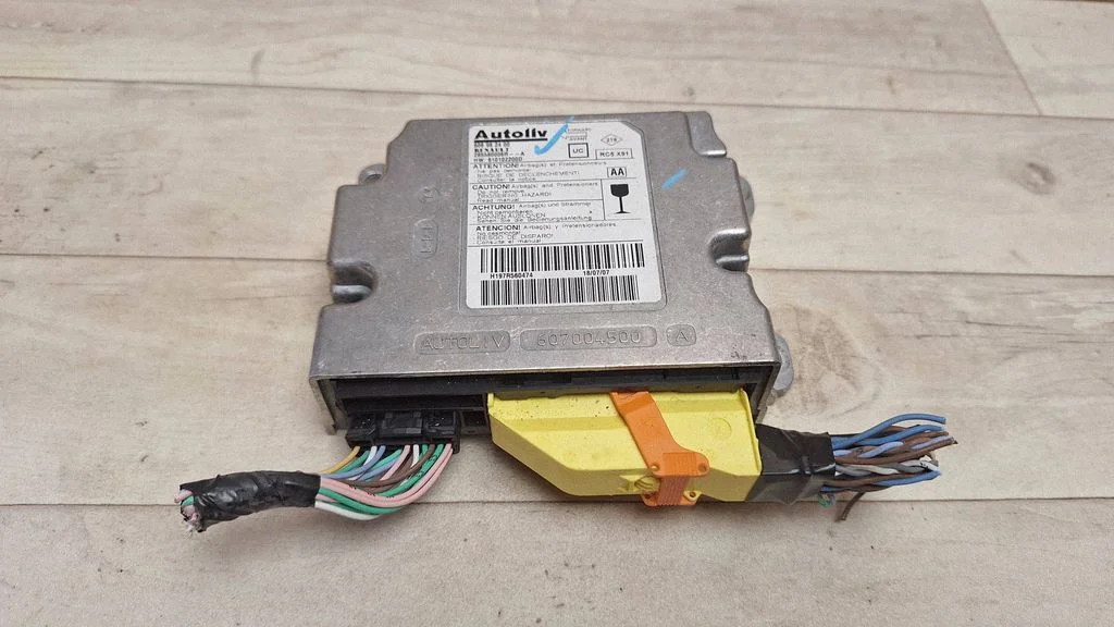 Airbag control unit/module 606982400