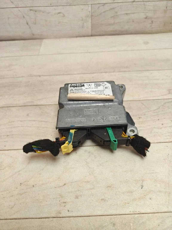 Turvapatjade juhtplokk 9665266080
