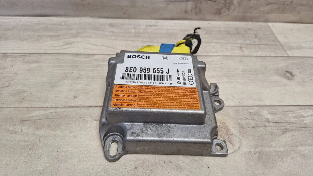 Turvapatjade juhtplokk – Audi A4 S4 B6 8E 8H (2001-2005)