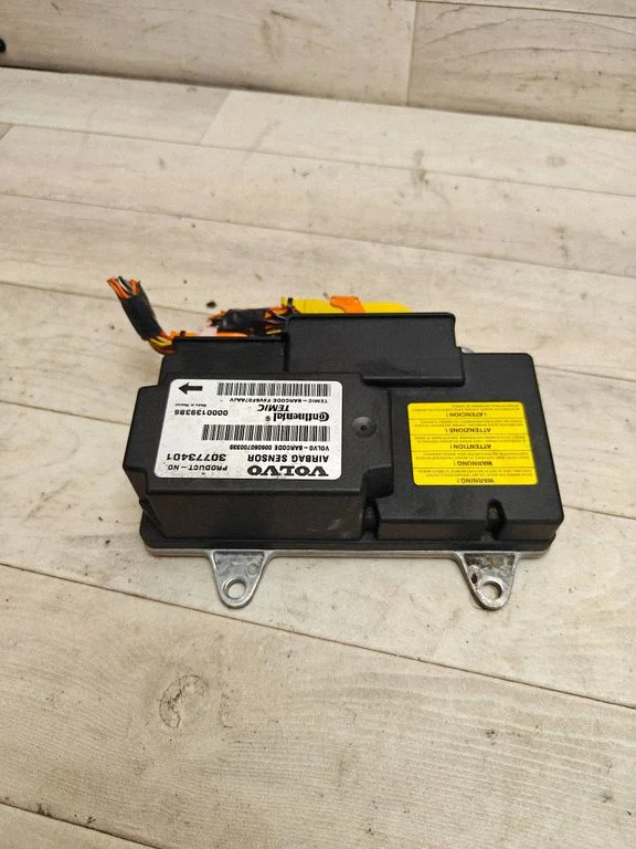 Airbag control unit/module 30773401