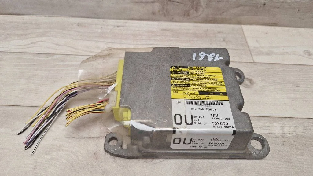 Airbag control unit/module 891700D210