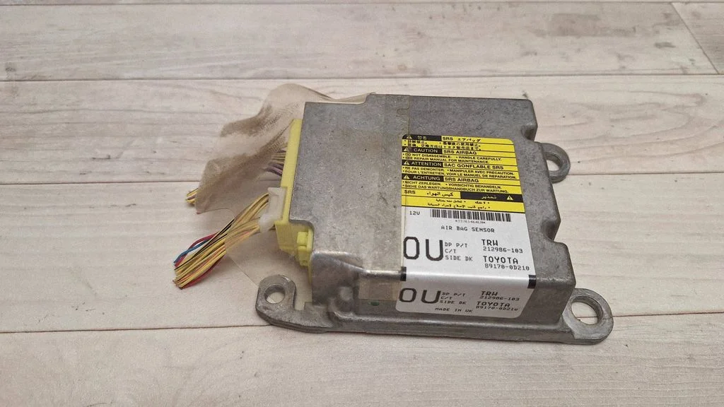 Airbag control unit/module 891700D210