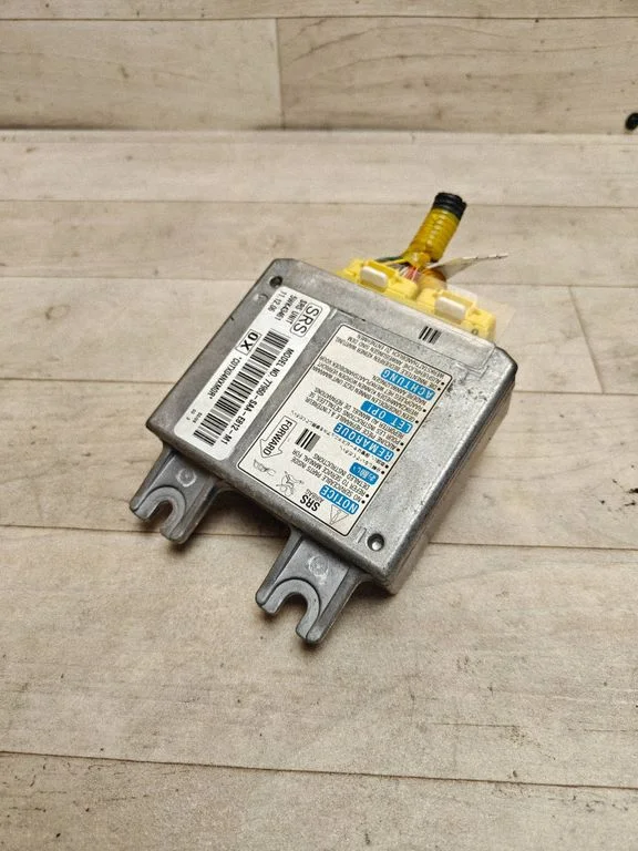 Drošības spilvenu vadības bloks 77960SAAE812M1