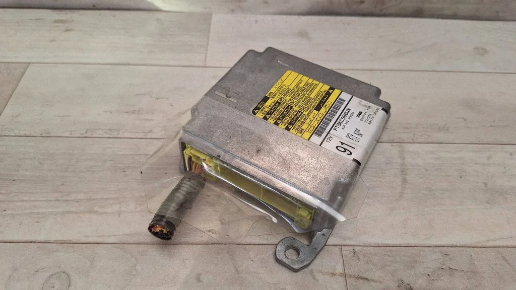 Airbag control unit/module 891700F240