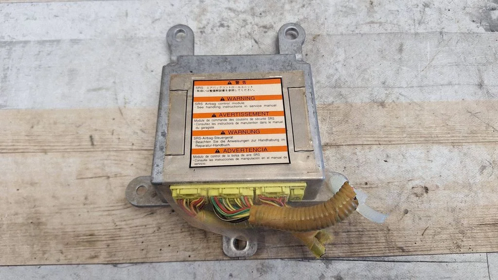 Airbag control unit/module 98221AG030