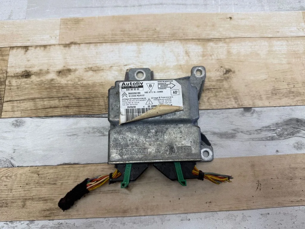 Airbag control unit/module 608989500