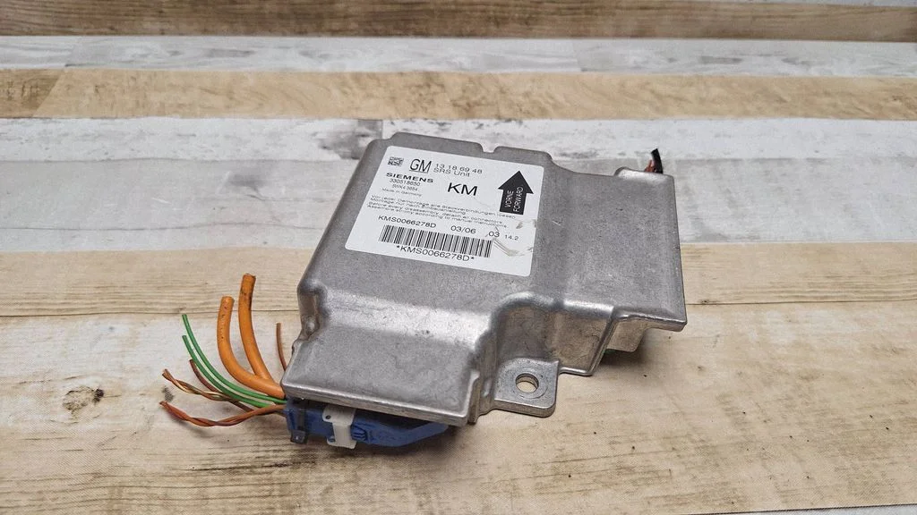 Airbag control unit/module – Opel Vectra C (2005-2009)