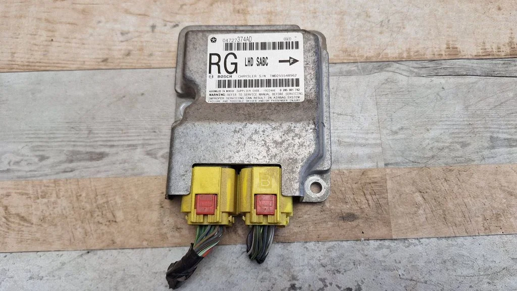 Airbag control unit/module 04727374AD