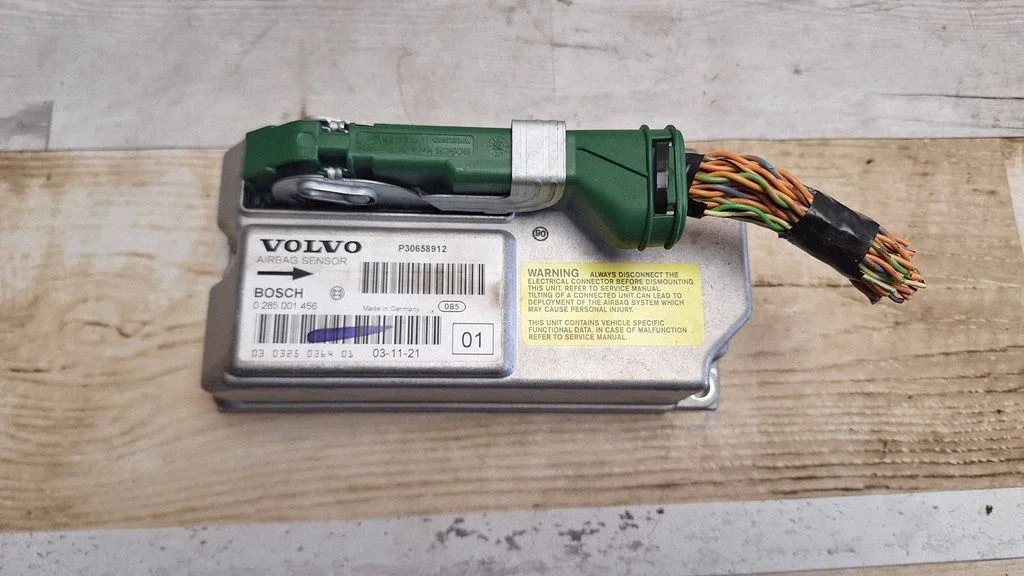 Airbag control unit/module P30658912