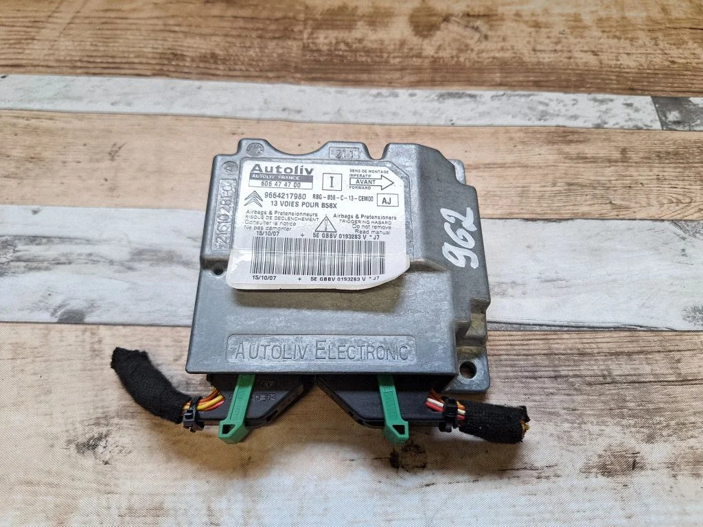 Airbag control unit/module 9664217980