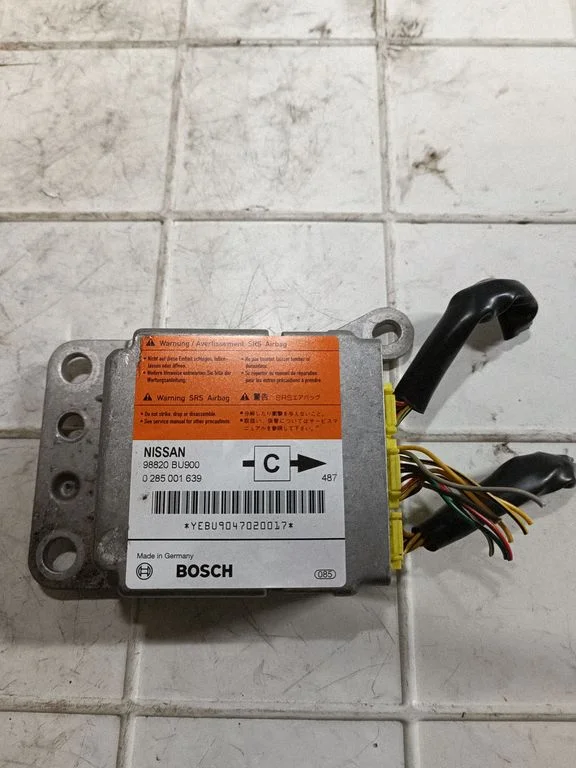 Airbag control unit/module 98820BU900