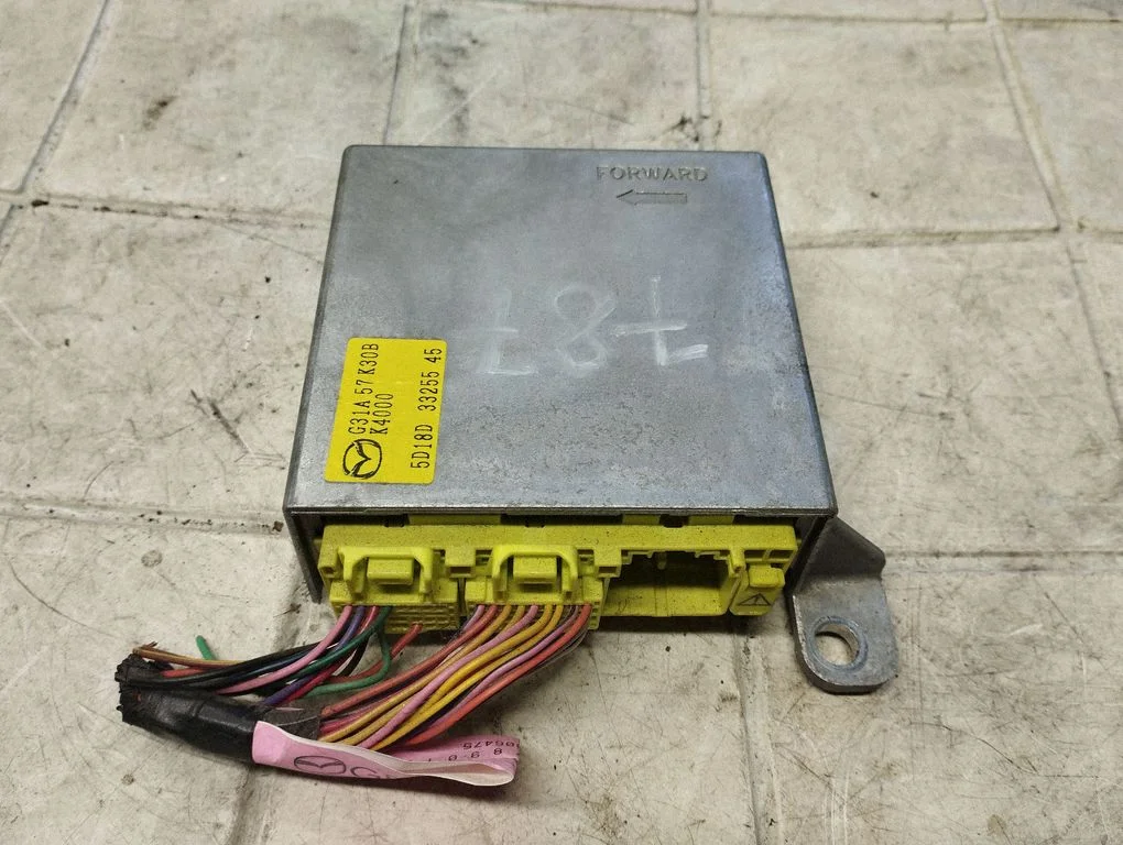 Airbag control unit/module G31A57K30B