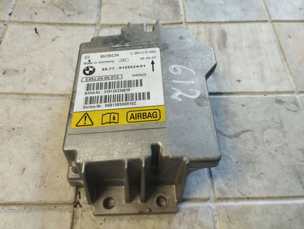 Airbag control unit/module 6577912522401
