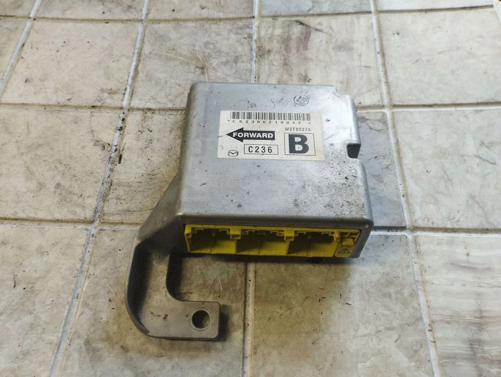 Sterownik poduszek powietrznych W2T80274