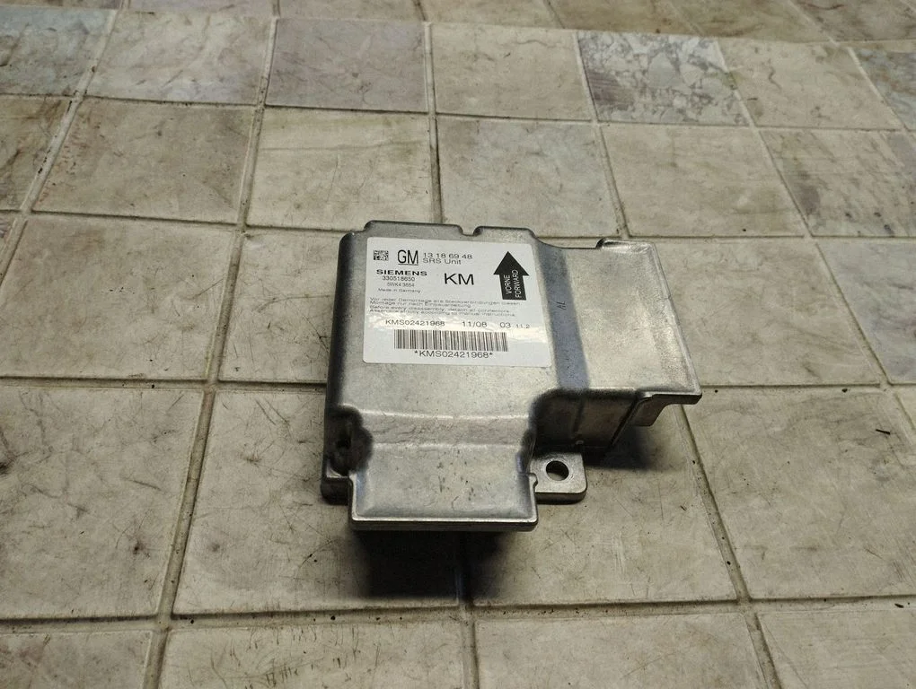 Airbag control unit/module – Opel Signum (2003-2008)