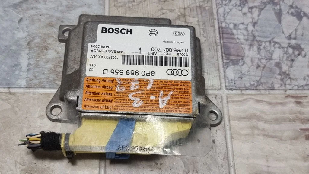 Sterownik poduszek powietrznych 8P0959655D