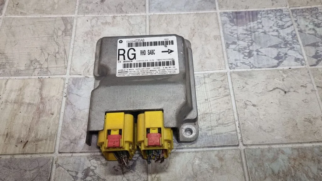 Airbag control unit/module 05094035AB