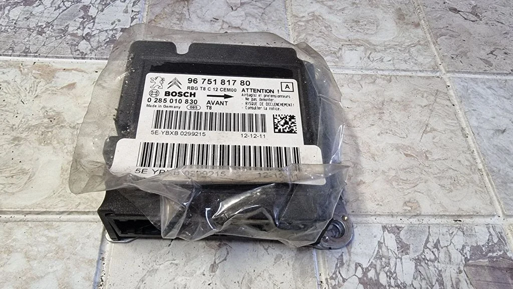 Airbag control unit/module 9675181780